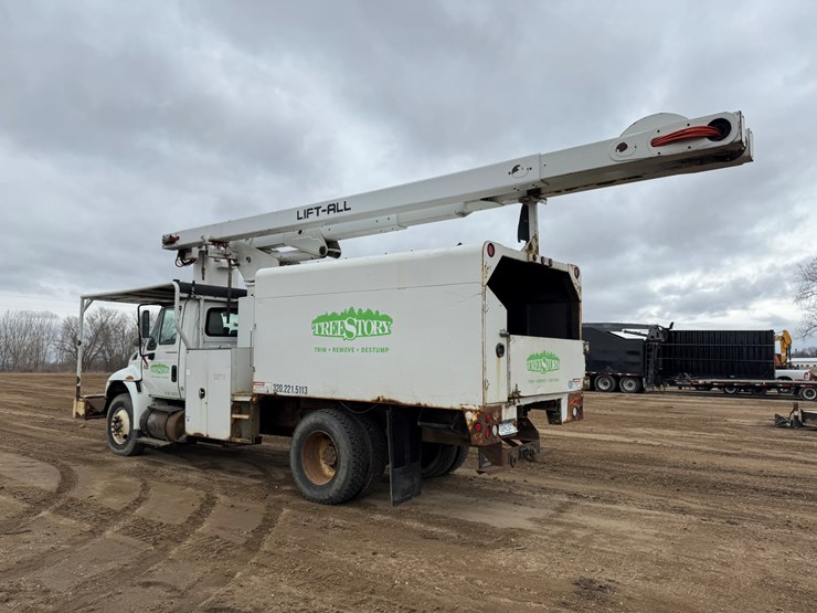 2007-international-durastar-4400-image-3