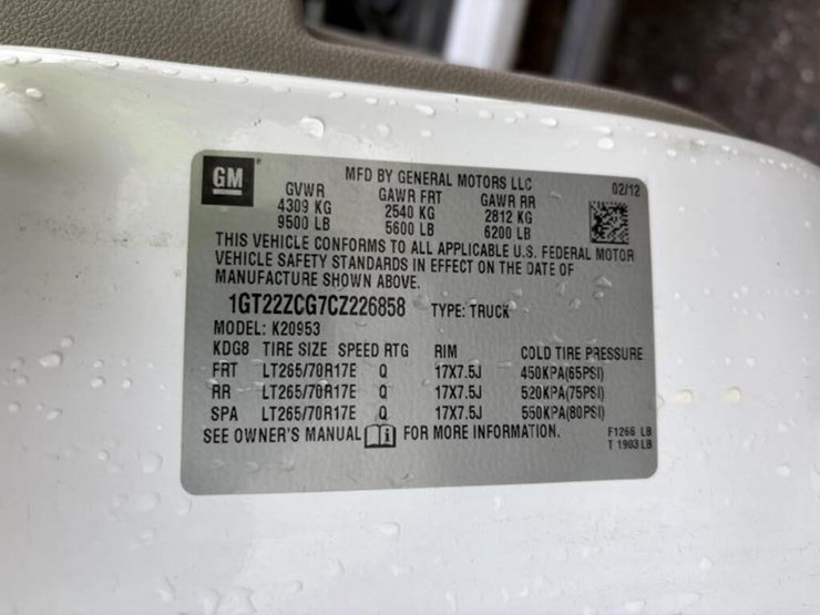 2012-gmc-sierra-2500-image-19