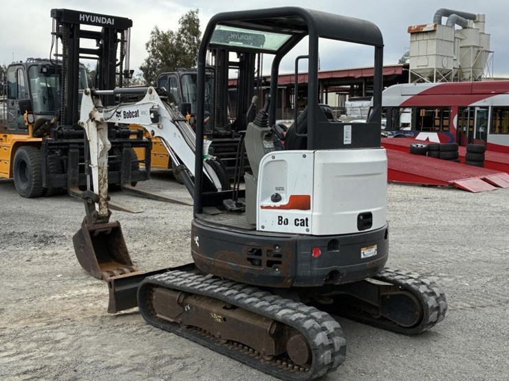 2019-bobcat-e26-image-4