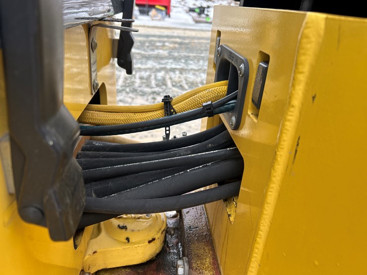 2014-bomag-bw138ad-5-image-21