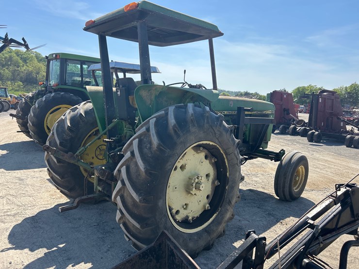 john-deere-2940-image-7