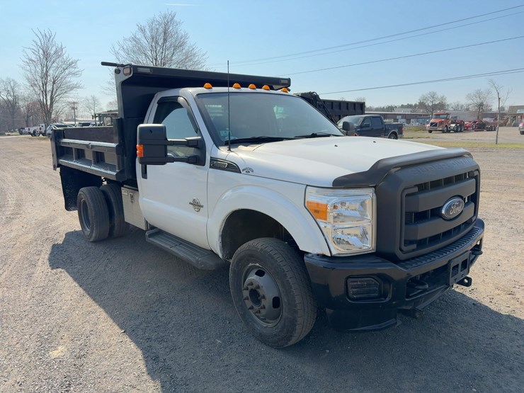 2015-ford-f350-xl-image-7