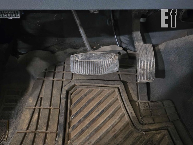 2011-ford-f450-sd-image-11