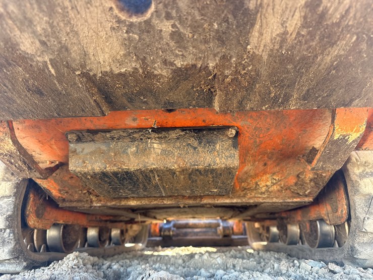 2020-gehl-rt105-image-51