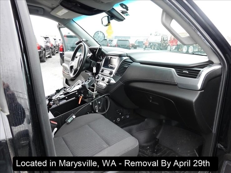 2017-chevrolet-tahoe-image-5