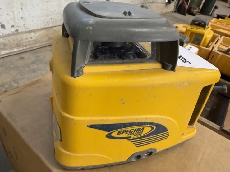 spectra-precision-ll400-laser-level-image-6