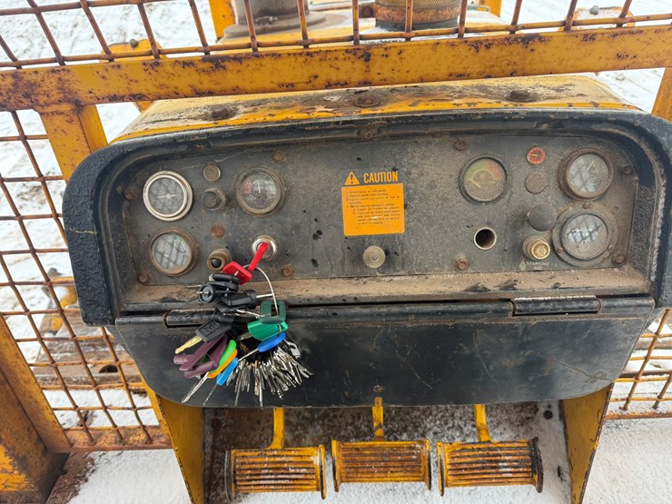 john-deere-850-image-47