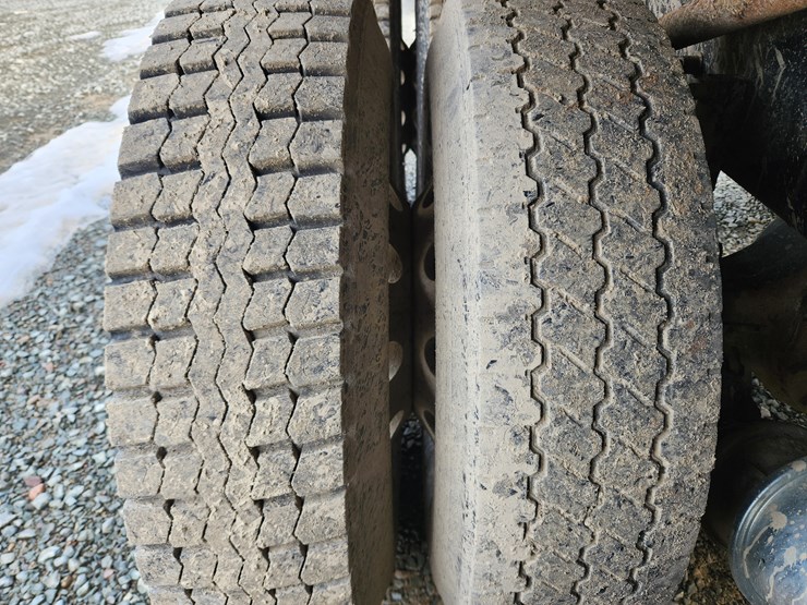 2016-kenworth-t400-image-103