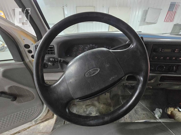 1999-ford-f450-image-10