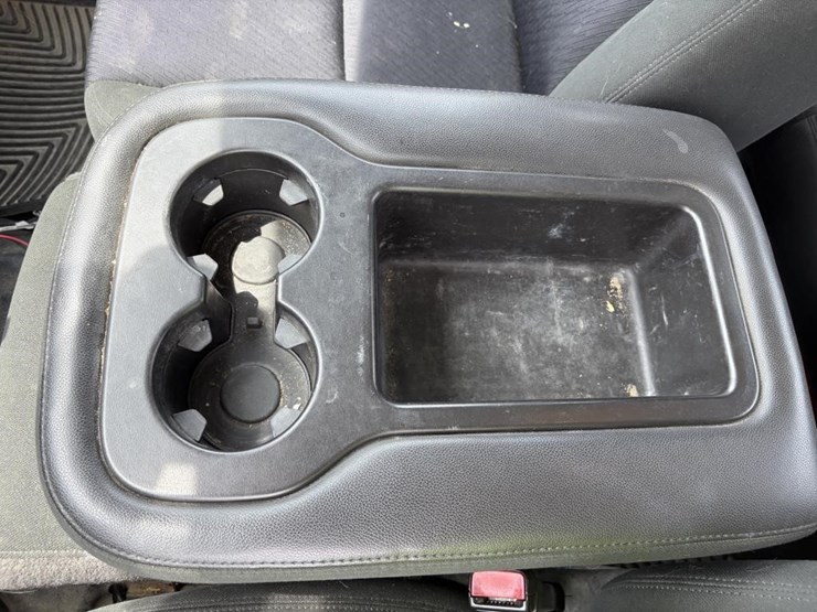 2012-gmc-sierra-2500-image-18