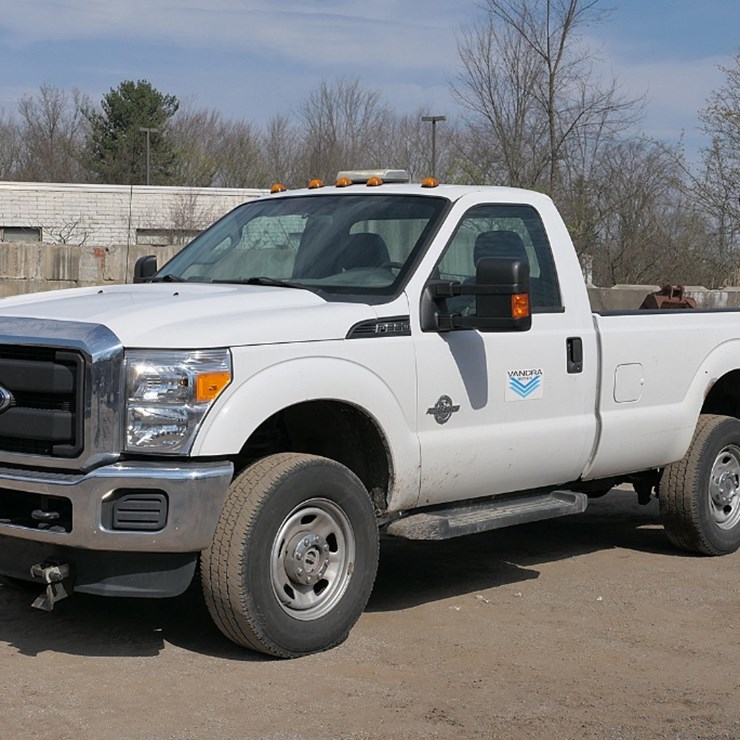 2016 FORD F350