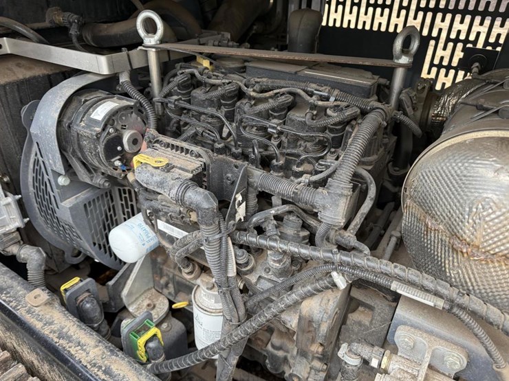 #1196-•-2021-terex-tc80-tracked-conveyor-image-49