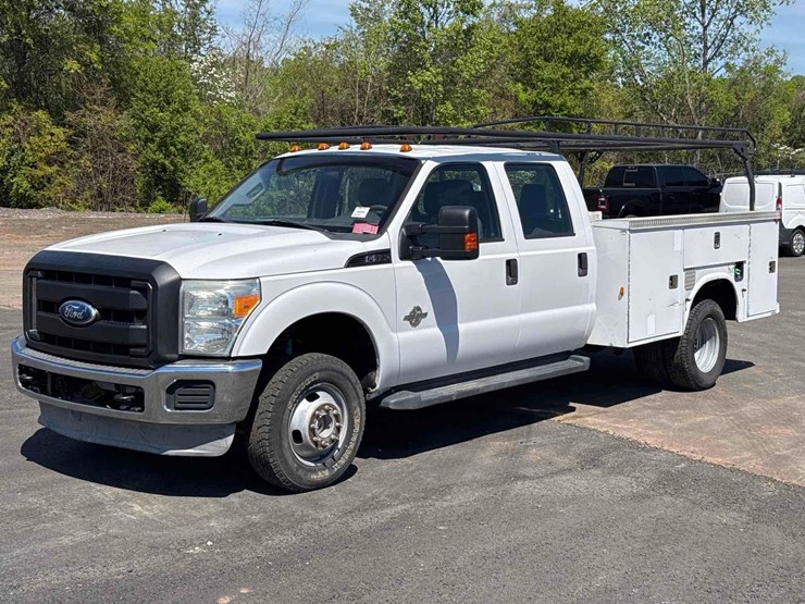 2012-ford-f350-image-26