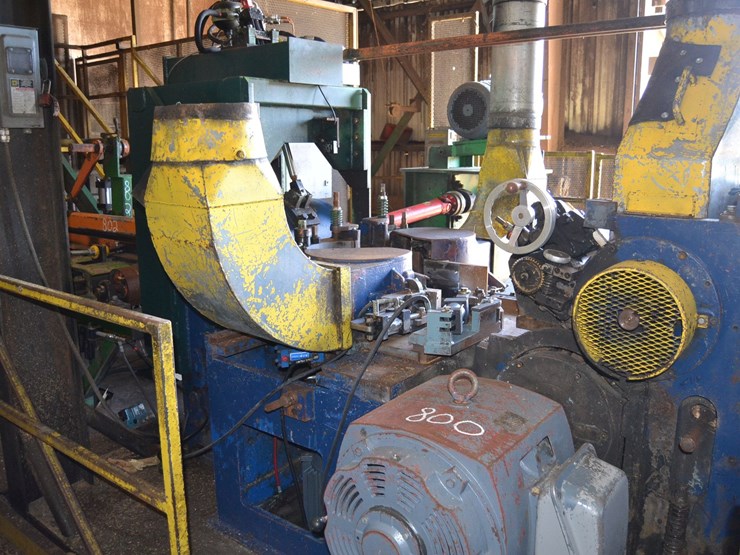 newman-16-knife-motorized-planer-w/-150hp-motor-on-top-head-w/-75hp-motor-on-bottom-head-w/-20hp-motor-of-drive-rolls-image-3