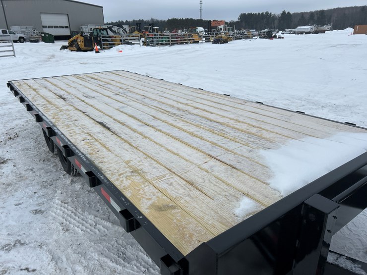 2026-massey-ferguson-8-image-26