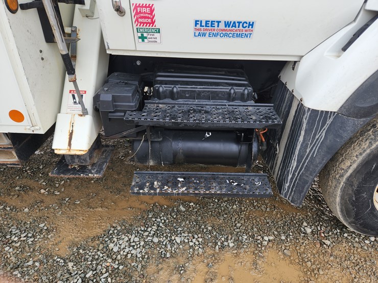 2008-international-workstar-7400-image-61