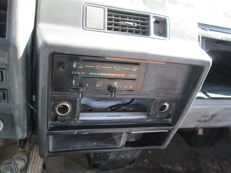 1994-chevrolet-w4-image-27