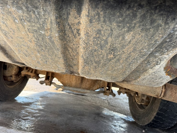 #1061-•-2016-ram-5500-heavy-duty-service-truck-image-21