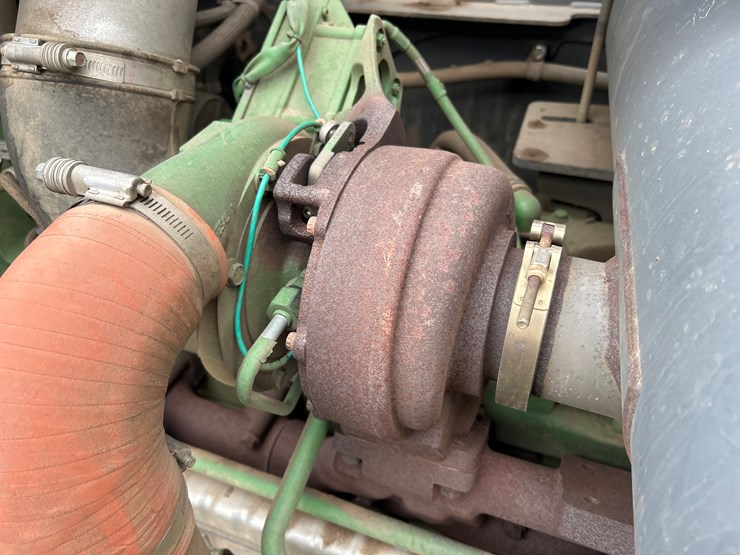 massey-ferguson-8-image-70