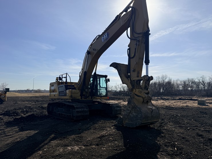 caterpillar-340-image-7