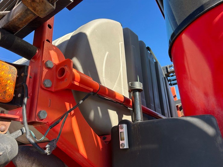 2010-apache-as1020-image-12