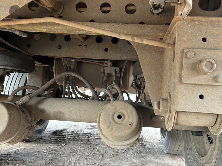 2000-wilkens-walking-floor-image-24