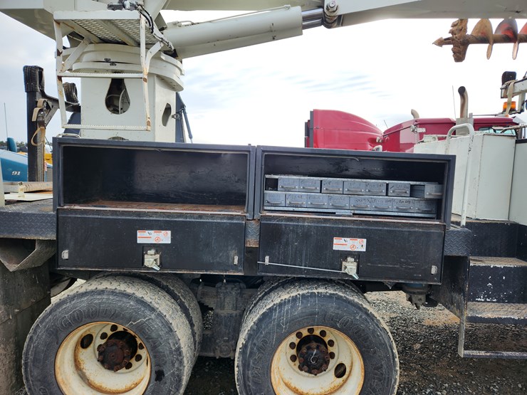 2008-international-workstar-7400-image-58