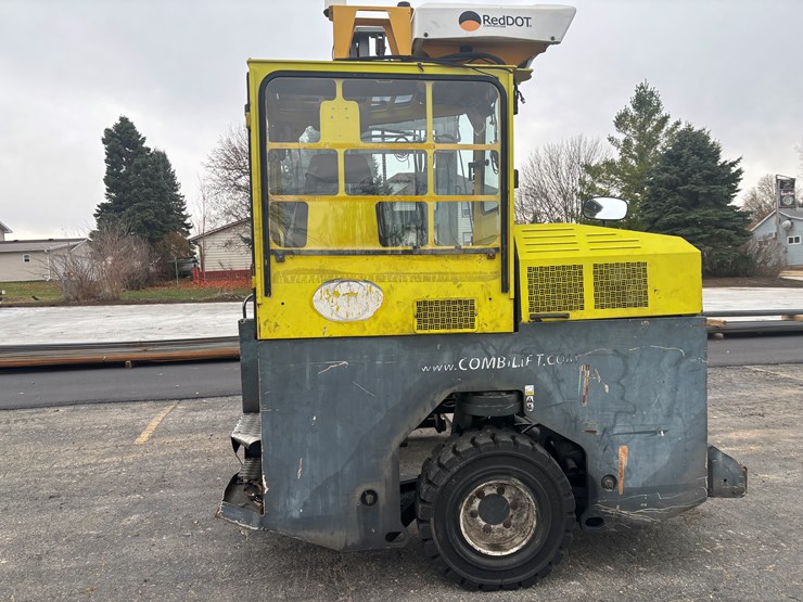 #1869-•-2012-combilift-cl-8011-multi-directional-forklift-image-3