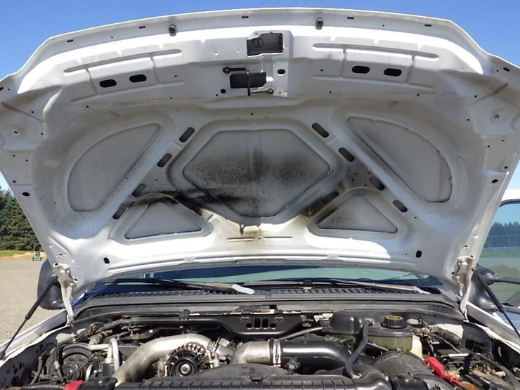 2005-ford-f450-image-13