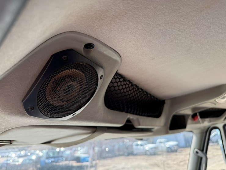 2018-international-4000-image-50