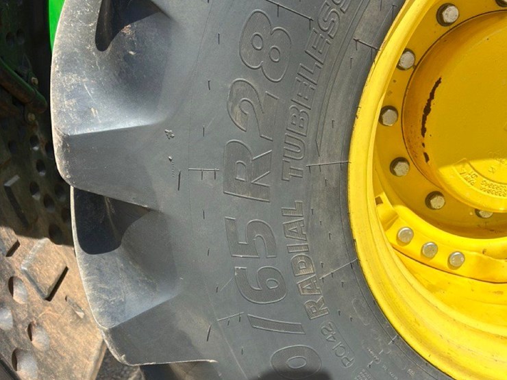 2013-john-deere-7200r-image-23