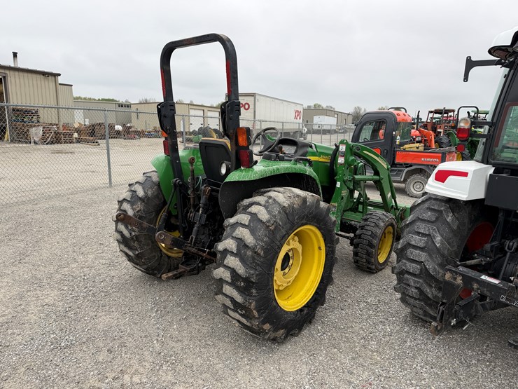 john-deere-4720-image-18