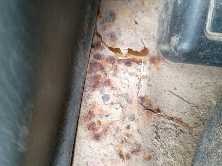 2000-chevrolet-tracker-image-60