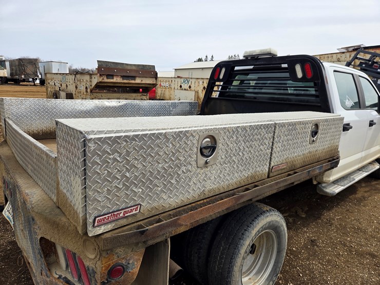 2017-ford-f350-image-24