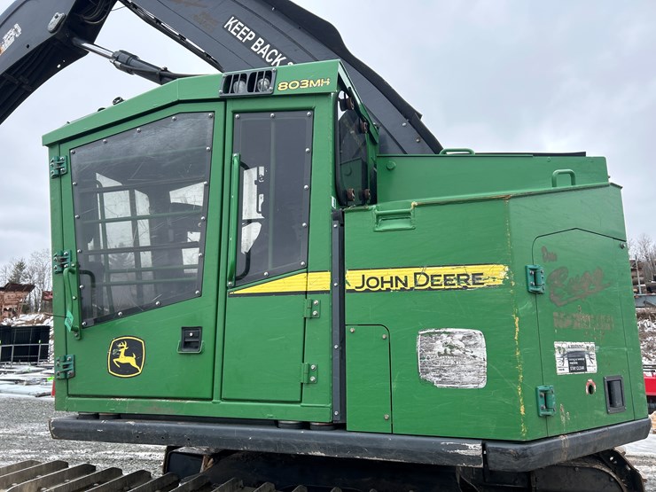 massey-ferguson-8-image-52