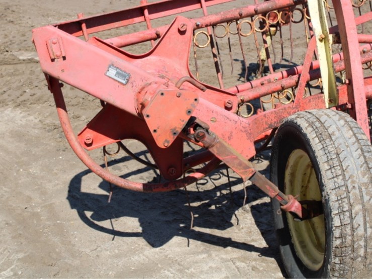 new-holland-55-image-4