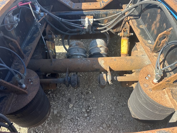 2007-massey-ferguson-8-image-41