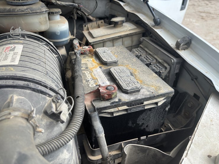 2004-ford-f450-image-25