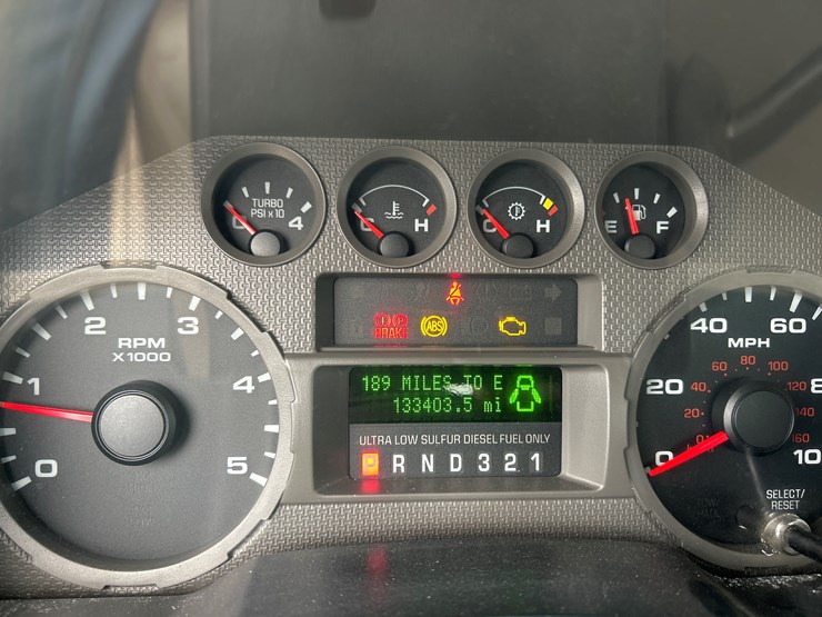 2008-ford-f550-xl-image-45