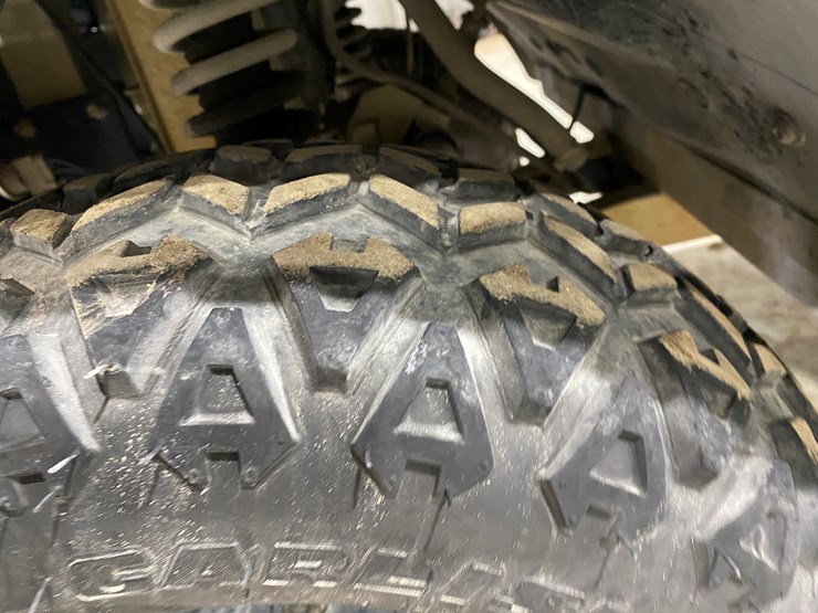 2019-club-car-carryall-1700-image-16