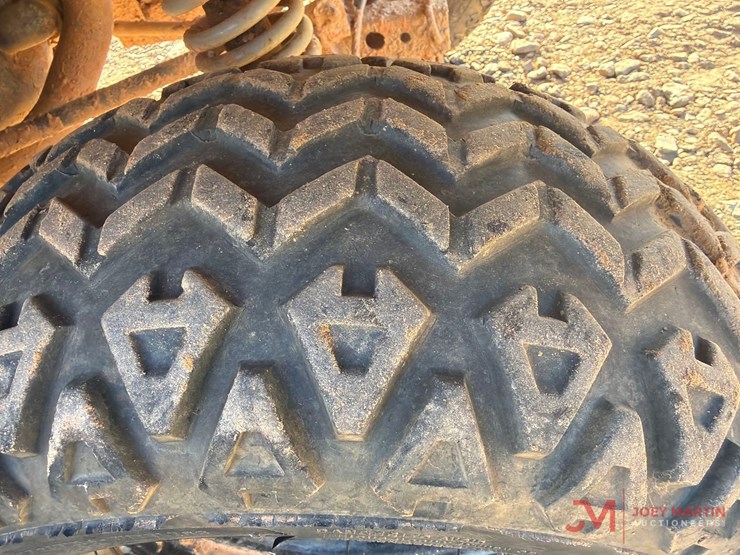 2019-club-car-carryall-1700-image-6