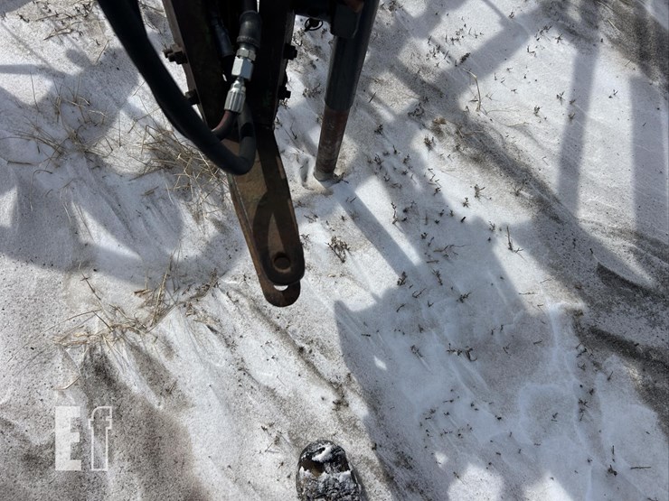 john-deere-851-image-6