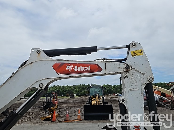 2021-bobcat-e42-image-15