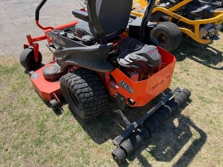 bad-boy-maverick-60”-zeroturn-mower-image-4