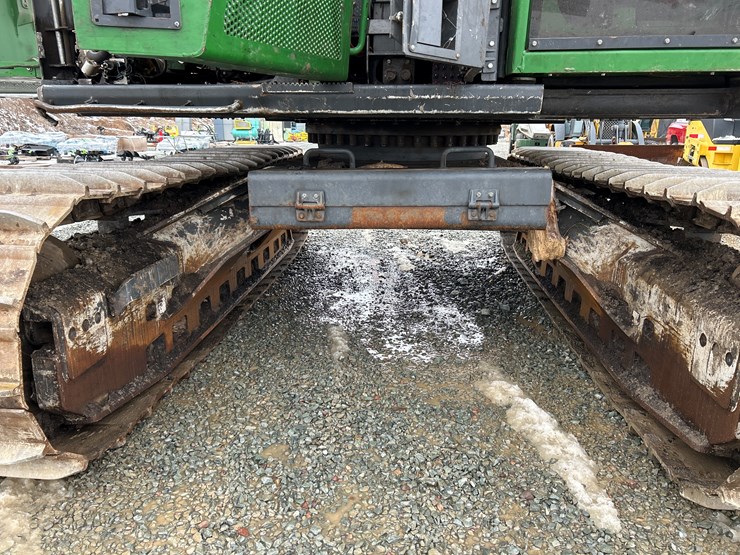 massey-ferguson-8-image-84