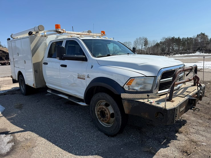 #1065-•-2013-ram-5500-heavy-duty-service-truck-image-7