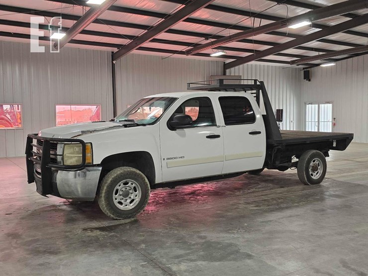 2007-chevrolet-3500hd-image-1