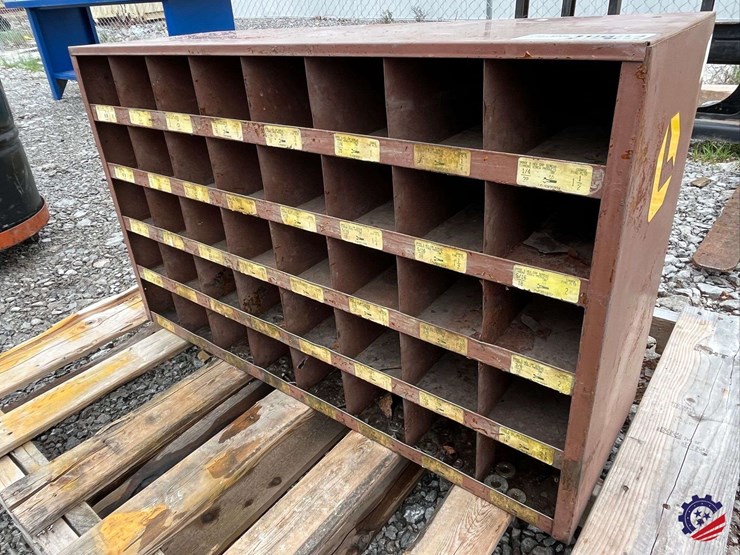 steel-nuts-&-bolts-organizer-shelf-image-7