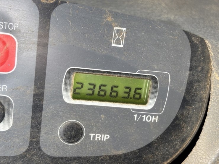 2009-link-belt-330-lx-image-40