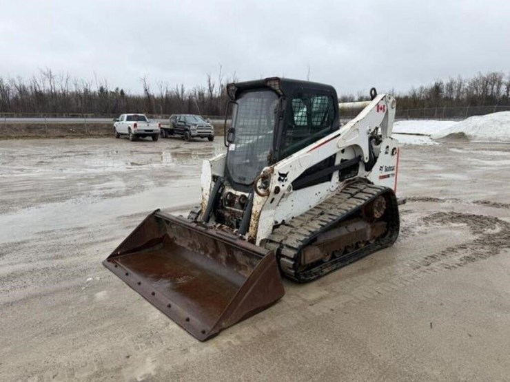 2016-bobcat-t750-image-1